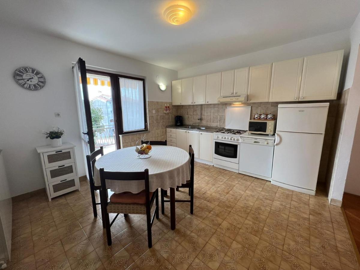 Apartman Bruna 1 بوريتش المظهر الخارجي الصورة